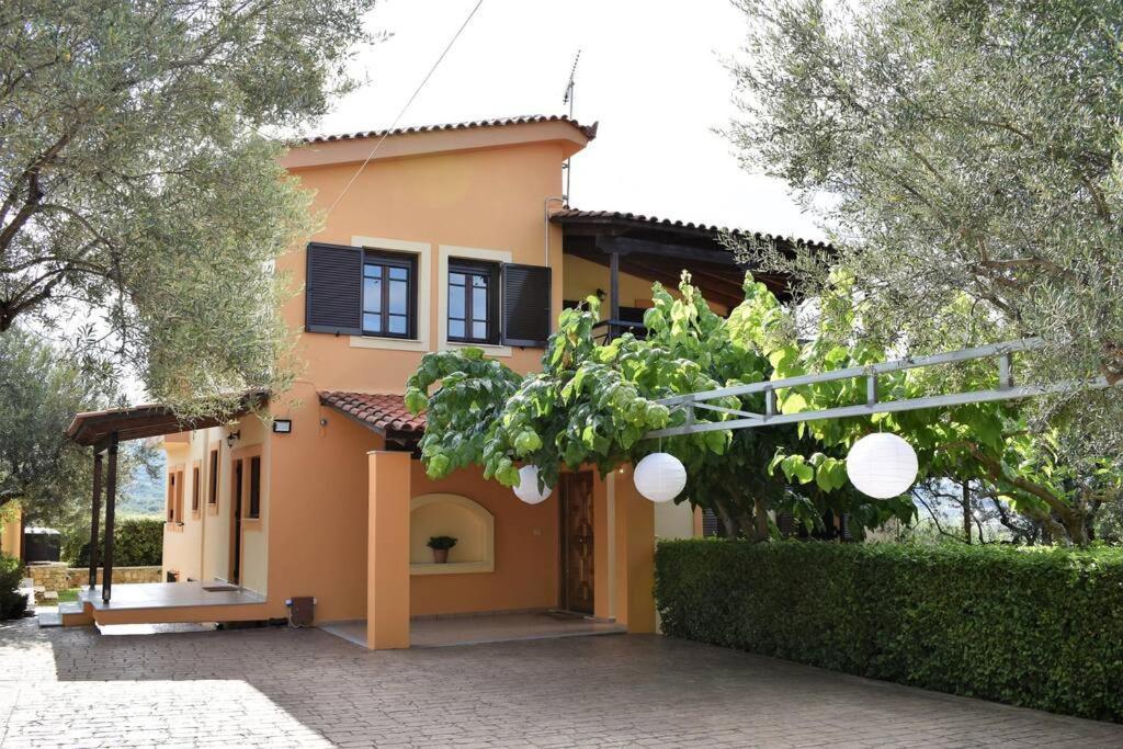 Ampelos Hillside Villa 아크라타 외부 사진