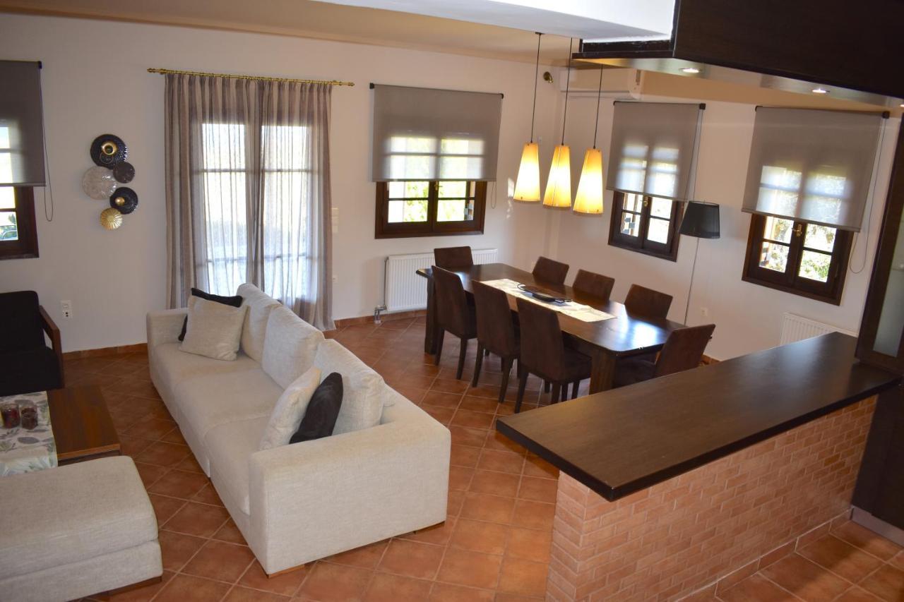 Ampelos Hillside Villa 아크라타 외부 사진
