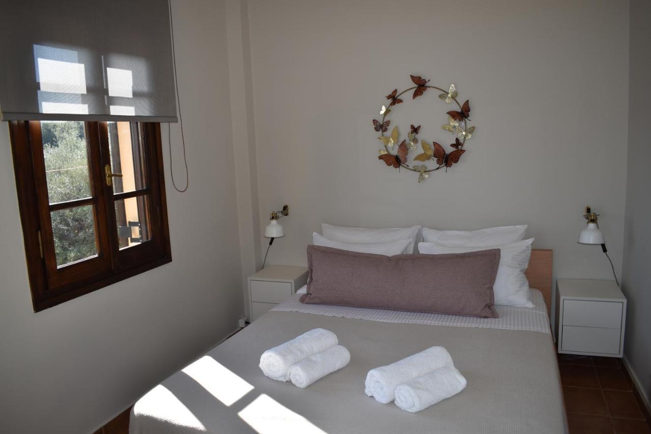 Ampelos Hillside Villa 아크라타 외부 사진